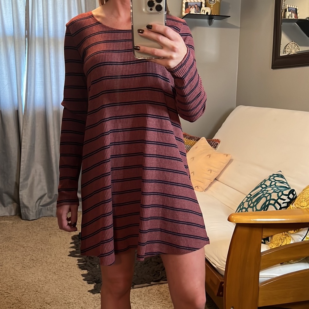 NWT RVCA Mauve Striped Dress